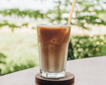 Carica l'immagine nel visualizzatore di Gallery, Natural Reed Straws - Pack of 250