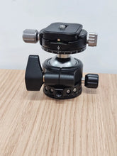 Laden Sie das Bild in den Galerie-Viewer, New Counterweight Ballhead for Astrophotography